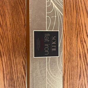 Soleil Gold Flat Iron